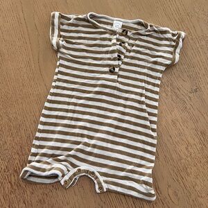 Lou Lou & co Tan & white striped romper 6-12 months